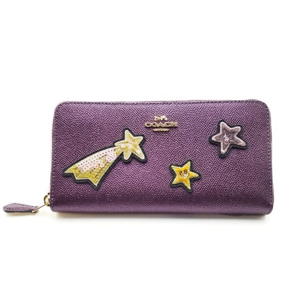 coach purple wallet